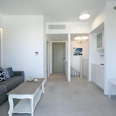 Hotel White Pearls Luxury - Adults Only 3*