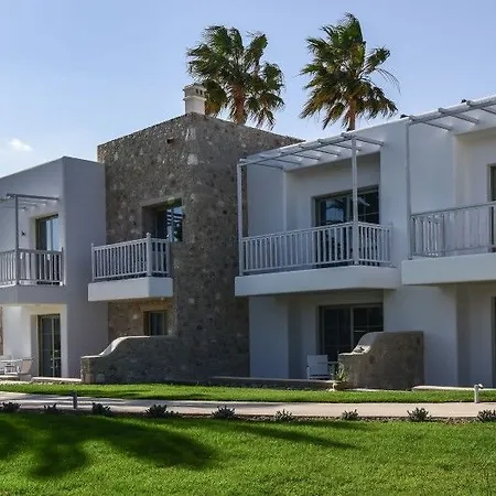 Hotel White Pearls Luxury - Adults Only 3*