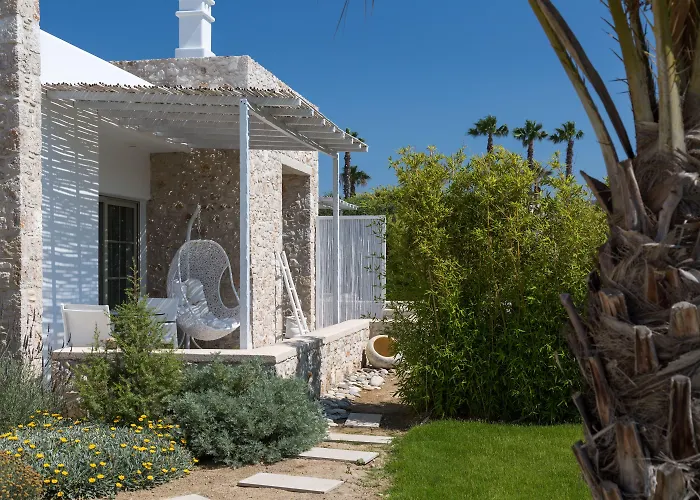 White Pearls Luxury - Adults Only