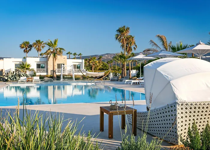 Готель White Pearls Luxury - Adults Only 3*