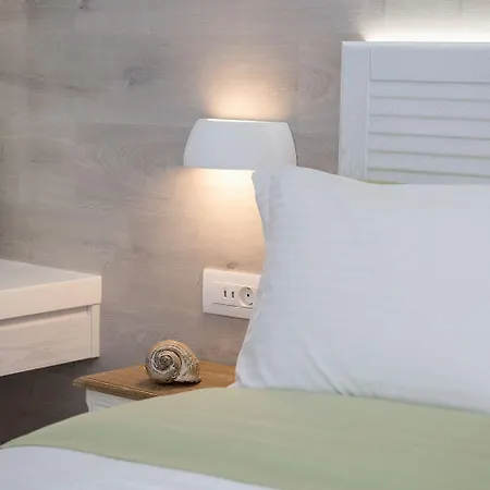 Hotell White Pearls Luxury - Adults Only 3*