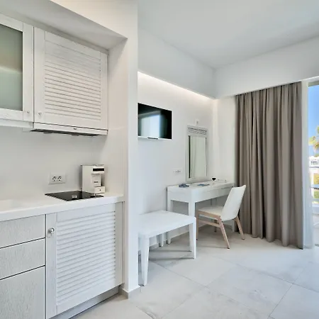 White Pearls Luxury - Adults Only 3*