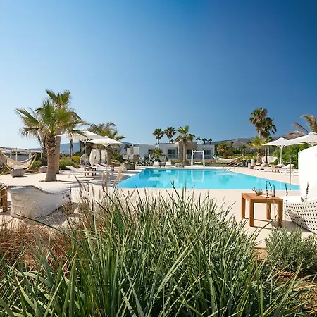 White Pearls Luxury - Adults Only Hotell 3*